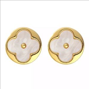 NWT Faux Mother of Pearl Clover Earrings